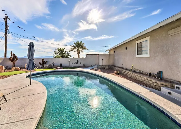 Hot Tub & Views: Havasu Oasis *